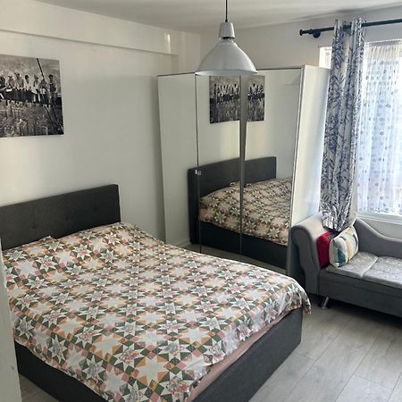 Cosy 2-Bedroom Flat In Finsbury Park, Modern, Convenient & Close To Central London! Dış mekan fotoğraf