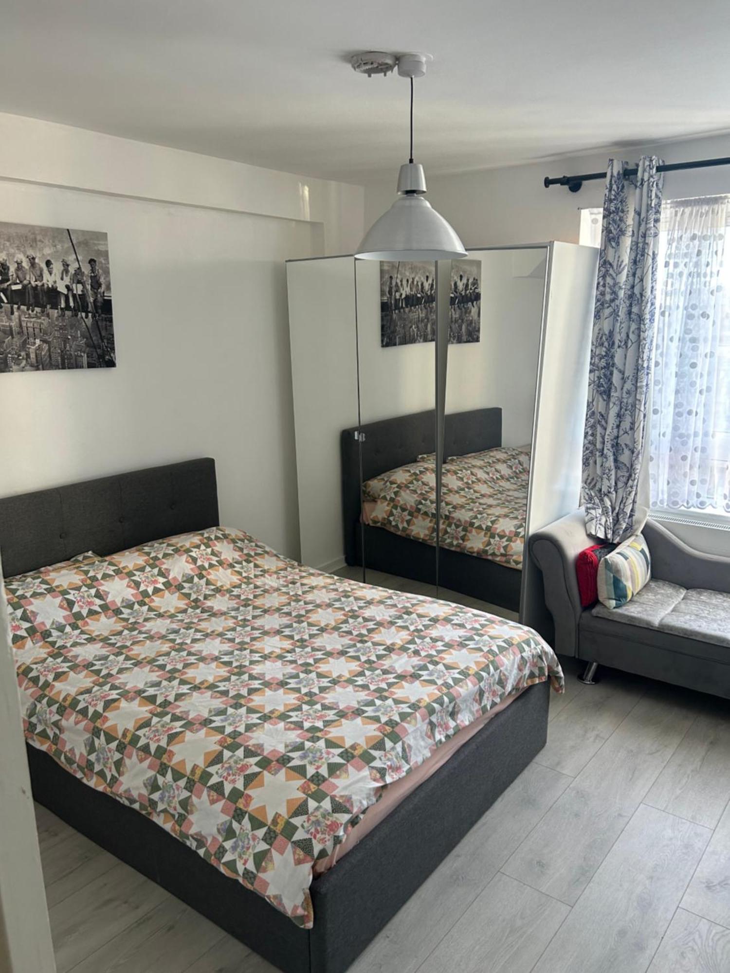 Cosy 2-Bedroom Flat In Finsbury Park, Modern, Convenient & Close To Central London! Dış mekan fotoğraf